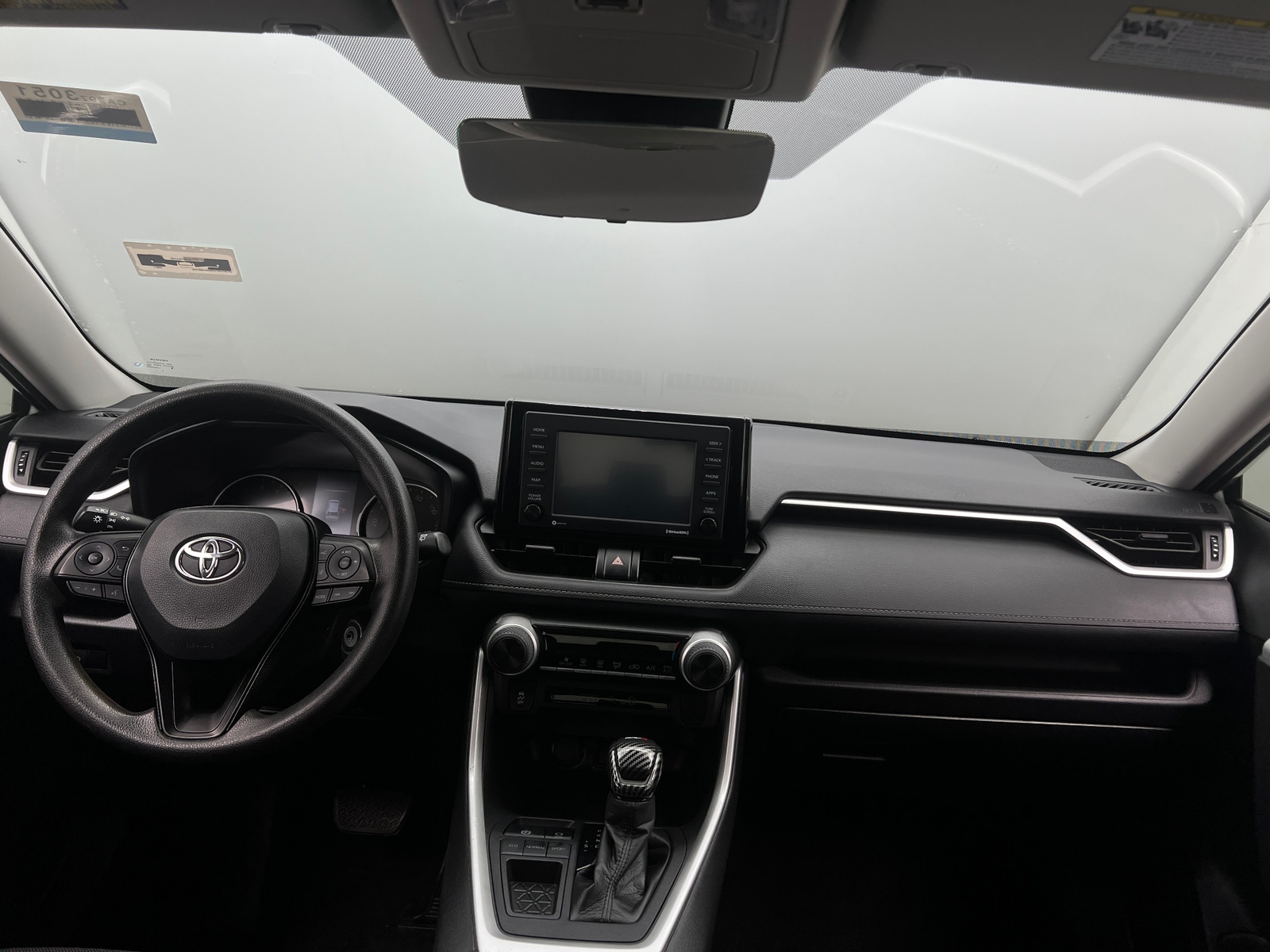 Thumbnail: 2021 Toyota RAV4 - 3
