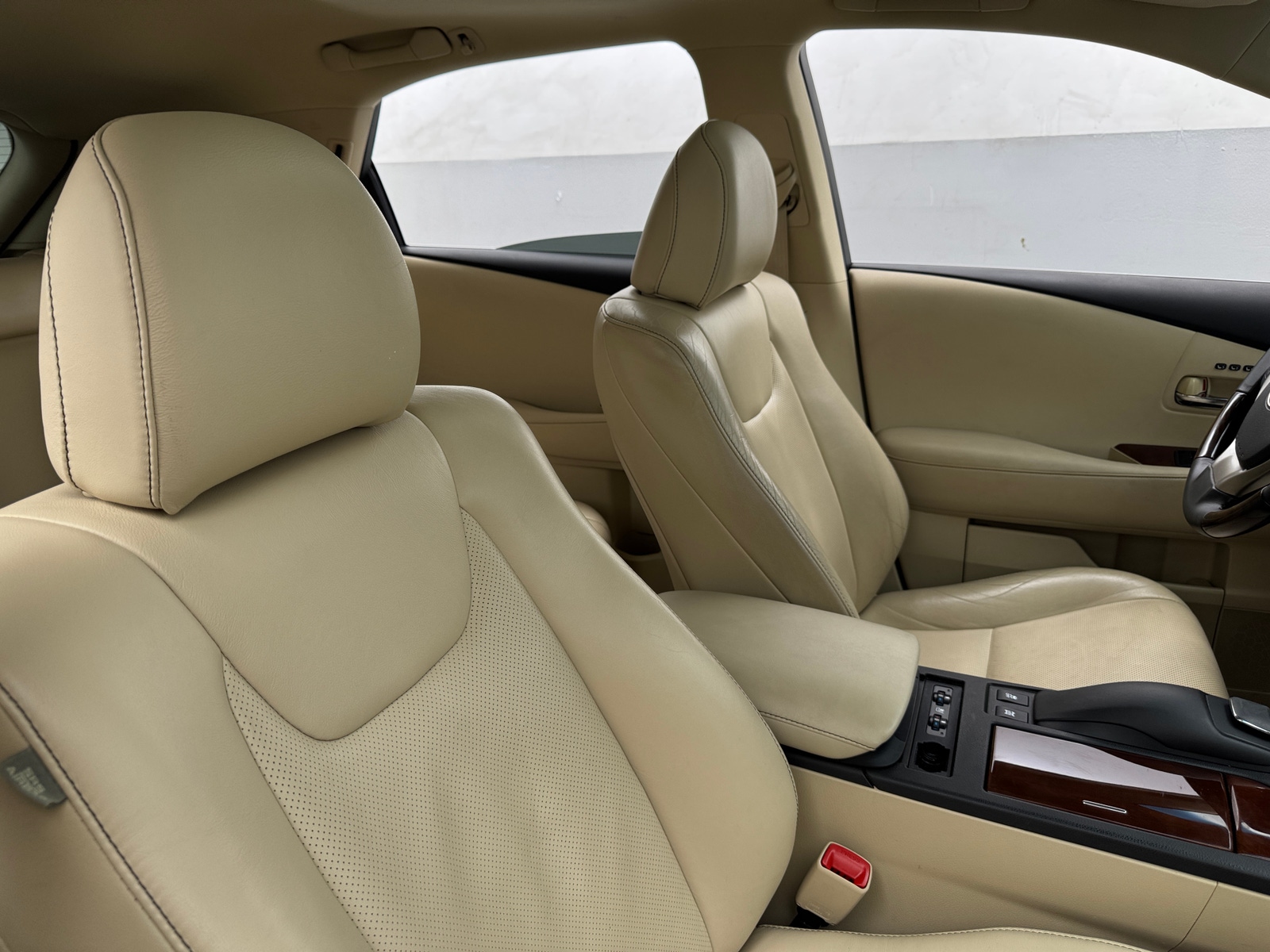Thumbnail: 2013 Lexus RX - 2