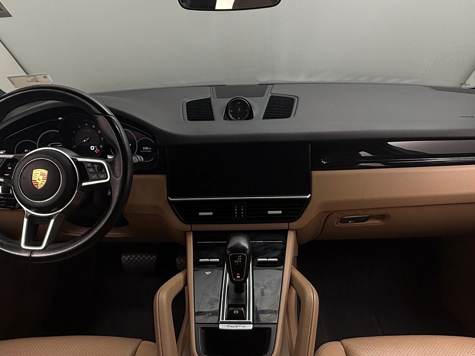 Thumbnail: 2021 Porsche Cayenne - 2