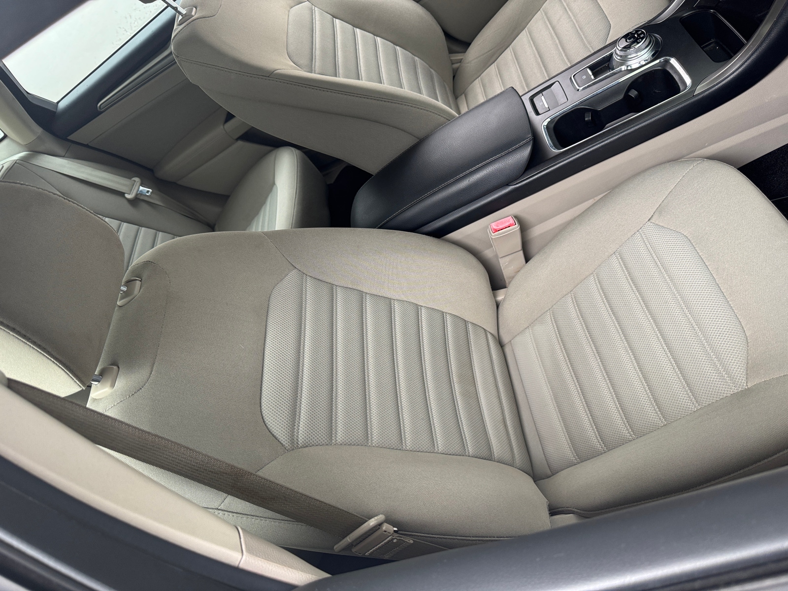 Thumbnail: 2017 Ford Fusion - 2