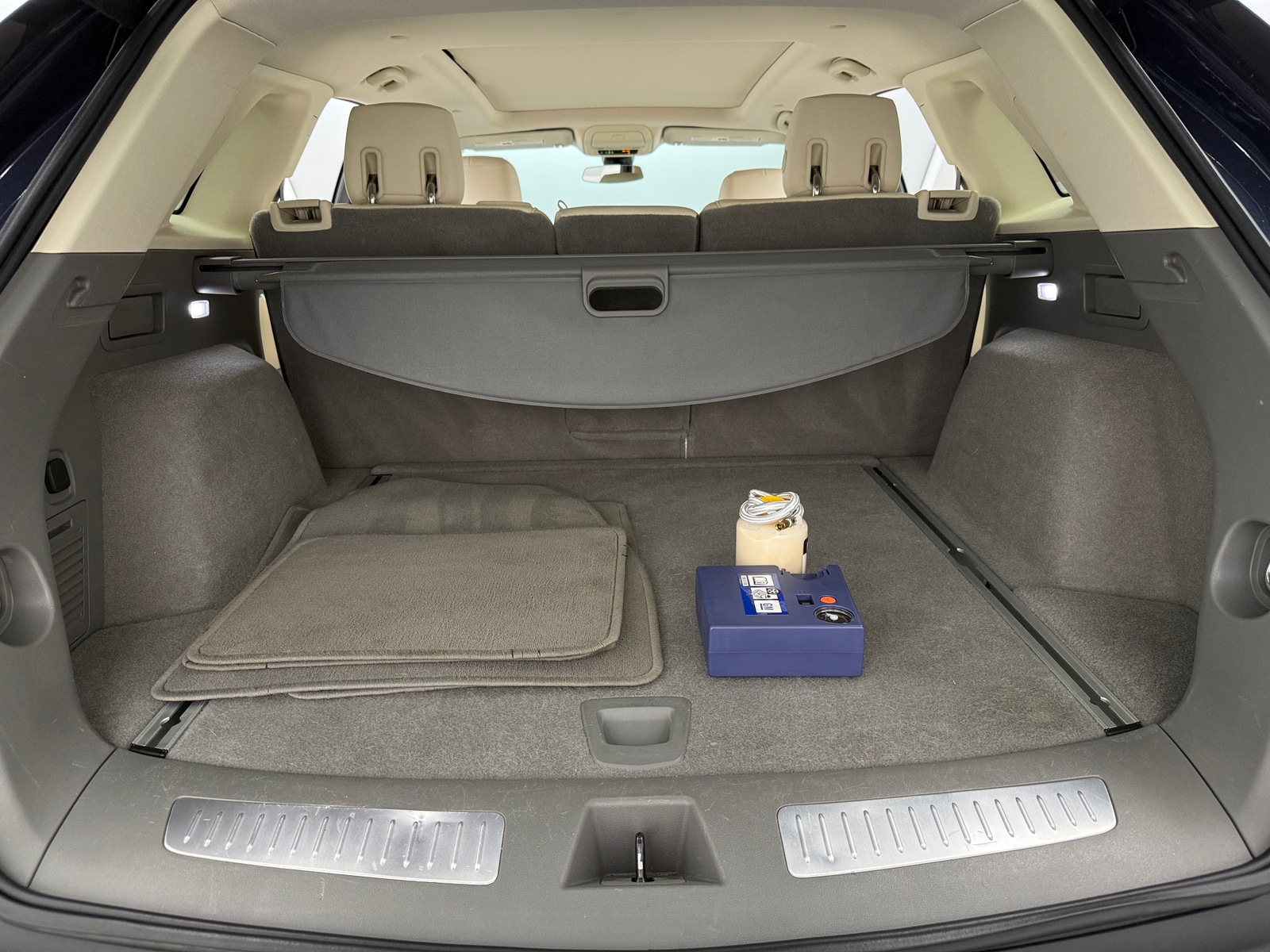 Thumbnail: 2018 Cadillac XT5 - 6