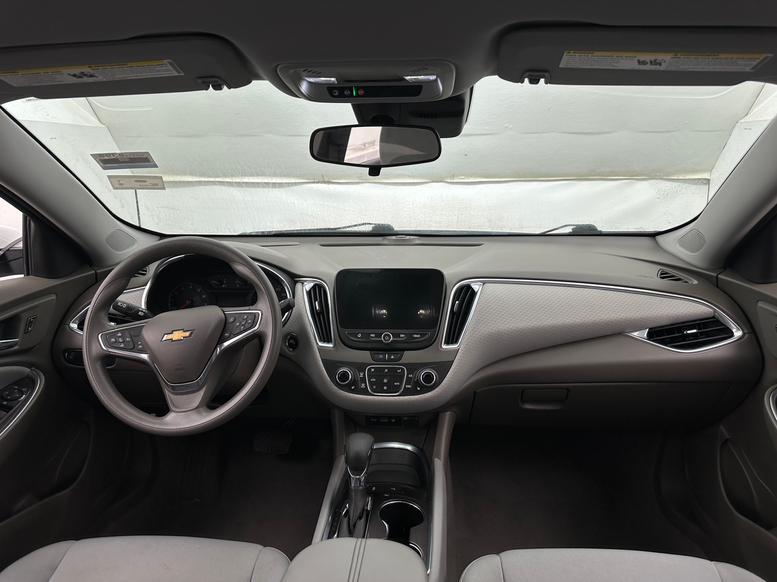 Thumbnail: 2021 Chevrolet Malibu - 3