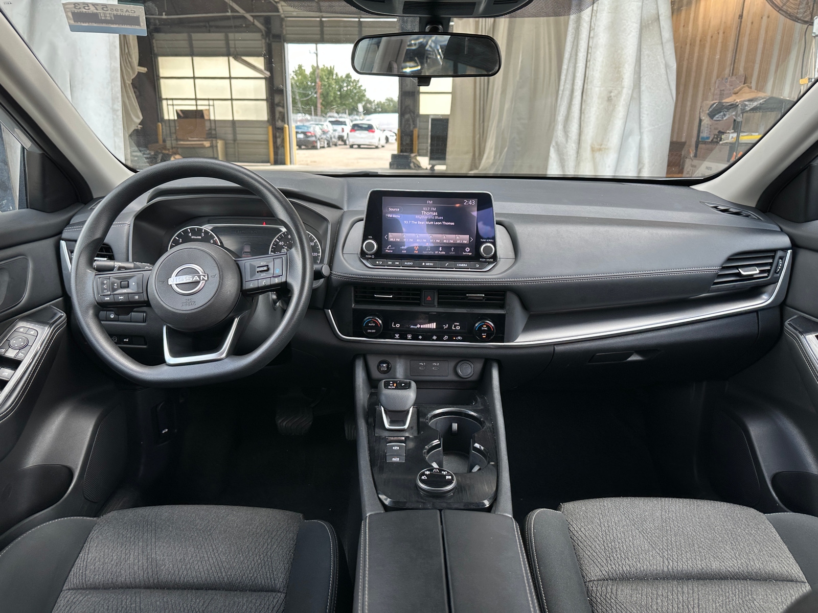 Thumbnail: 2024 Nissan Rogue - 3