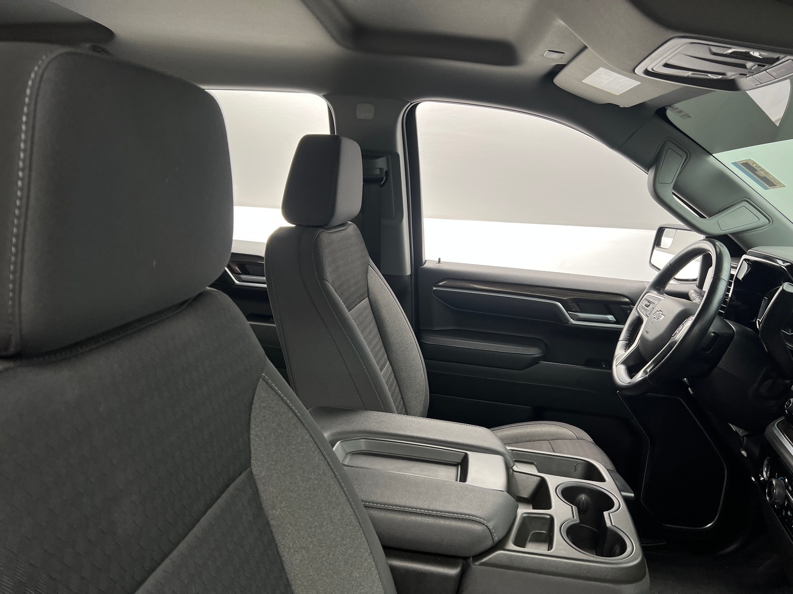 Thumbnail: 2022 Chevrolet Silverado 1500 - 2
