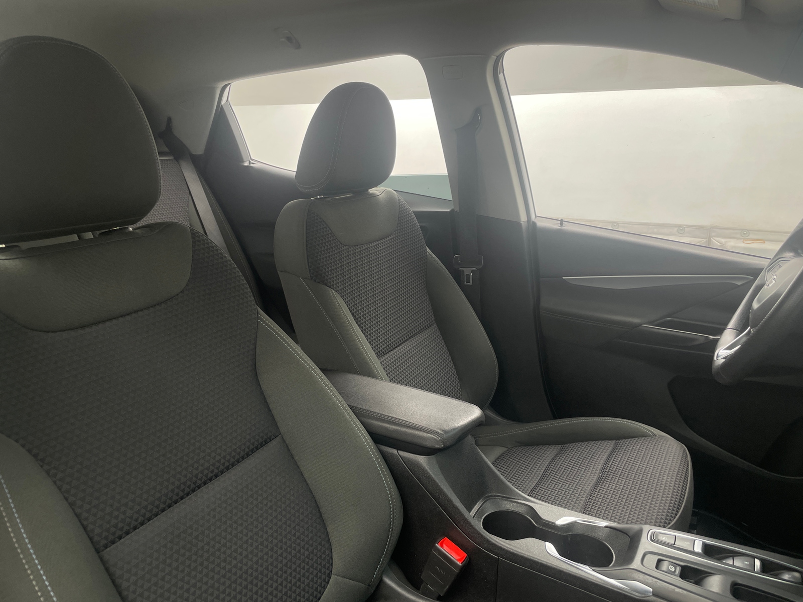 Thumbnail: 2023 Chevrolet Bolt EV - 2