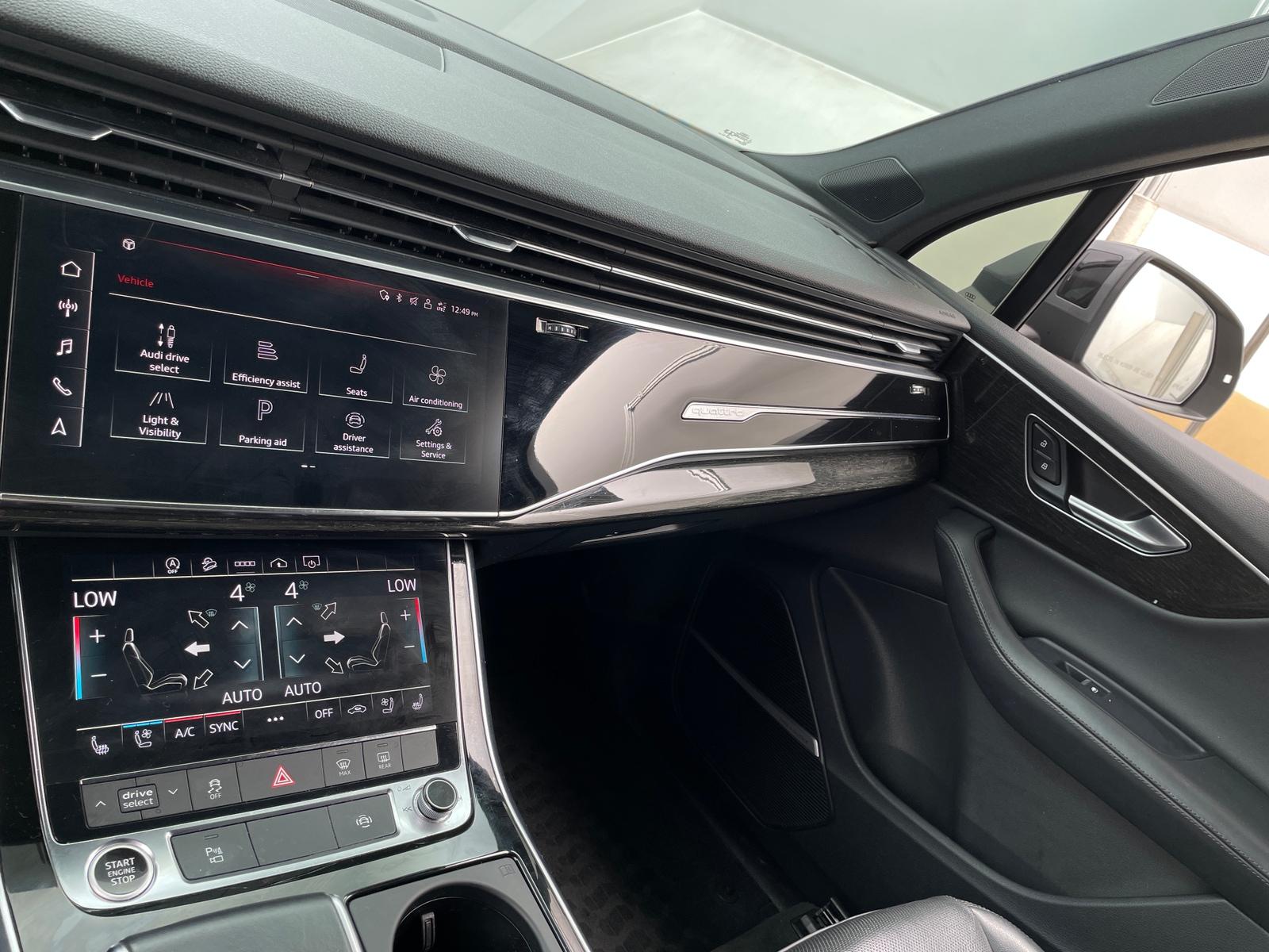 Thumbnail: 2021 Audi Q7 - 3