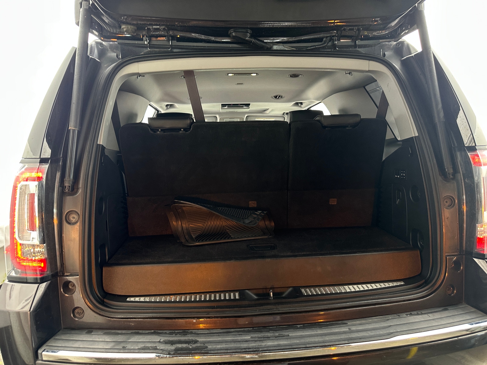 Thumbnail: 2017 GMC Yukon - 6