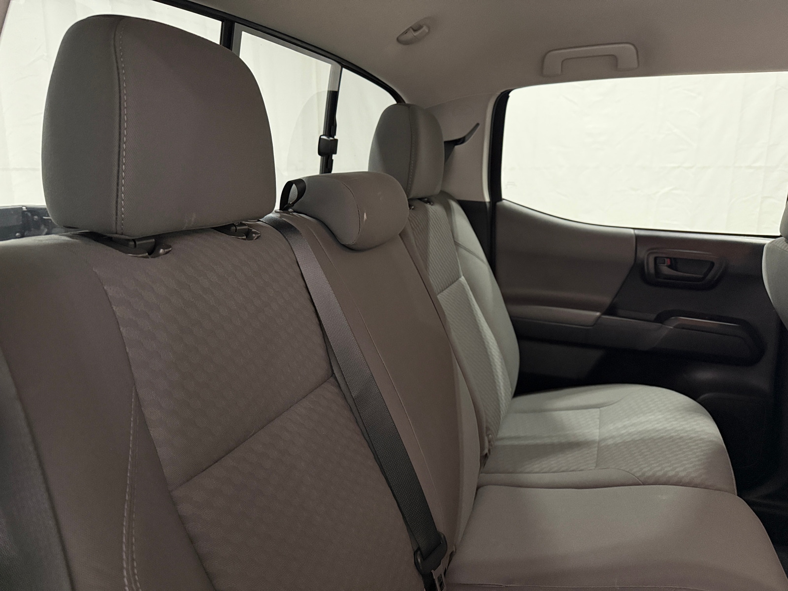 Thumbnail: 2020 Toyota Tacoma - 6