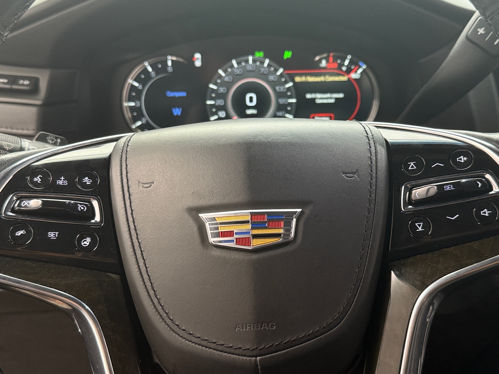 Thumbnail: 2019 Cadillac Escalade - 4