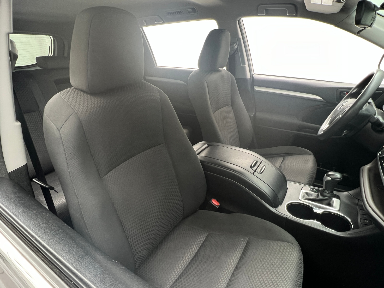 Thumbnail: 2018 Toyota Highlander - 2