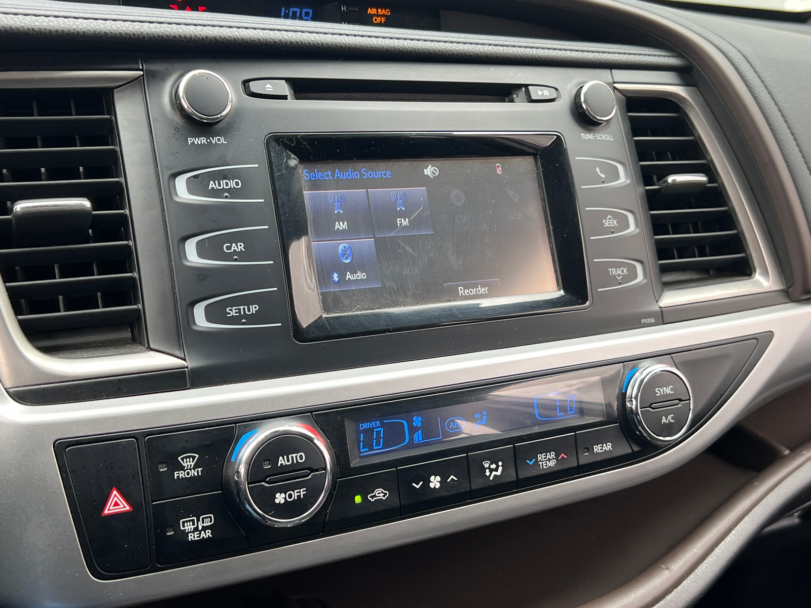 Thumbnail: 2018 Toyota Highlander - 4