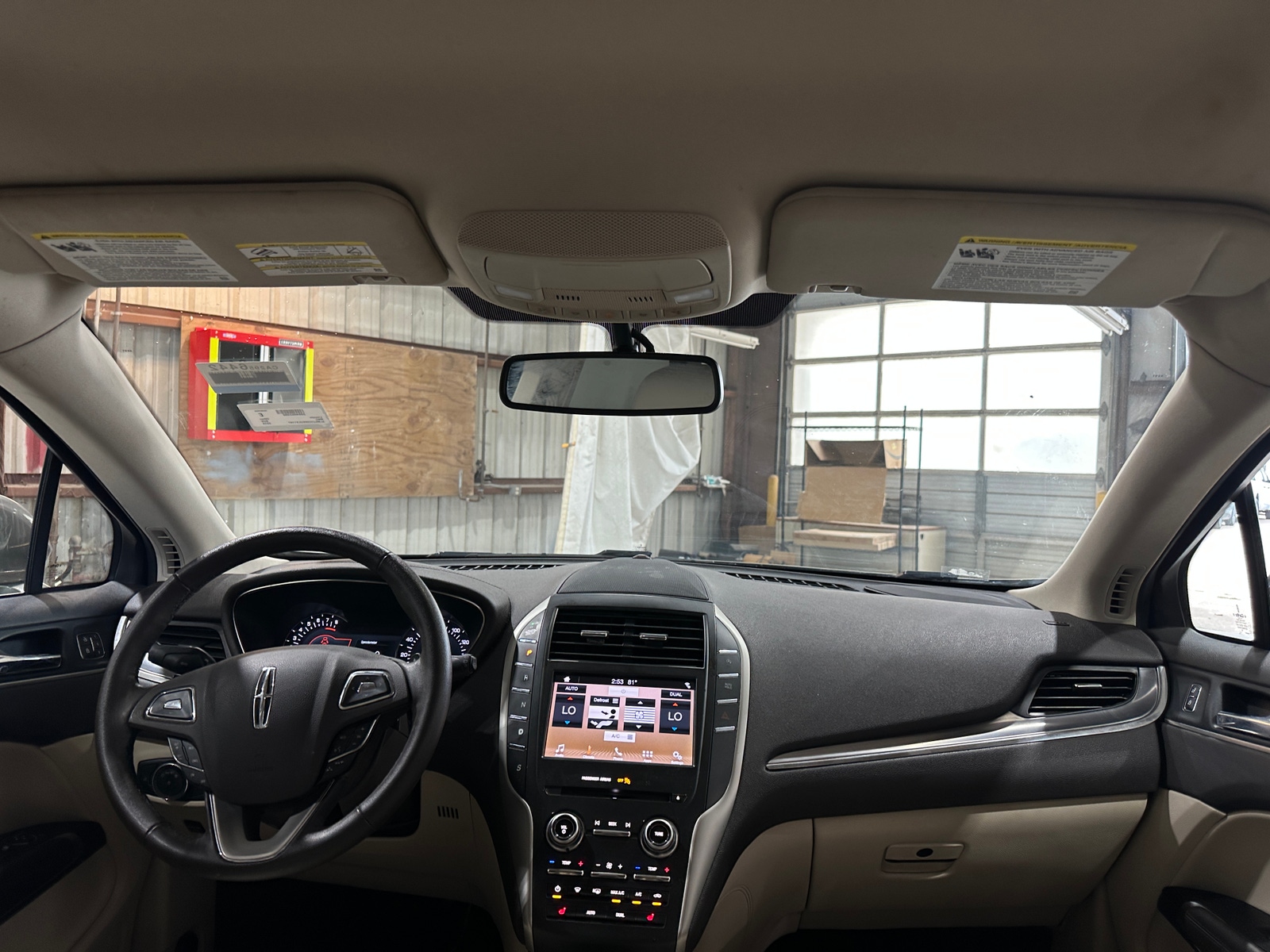 Thumbnail: 2019 Lincoln MKC - 2