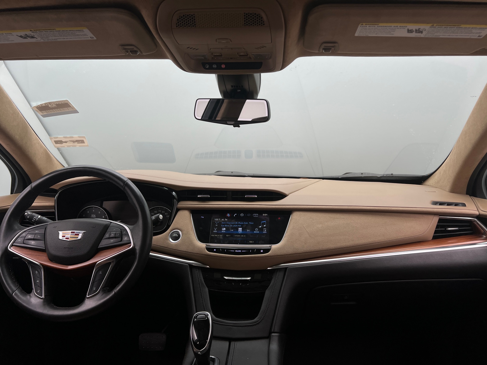 Thumbnail: 2017 Cadillac XT5 - 2