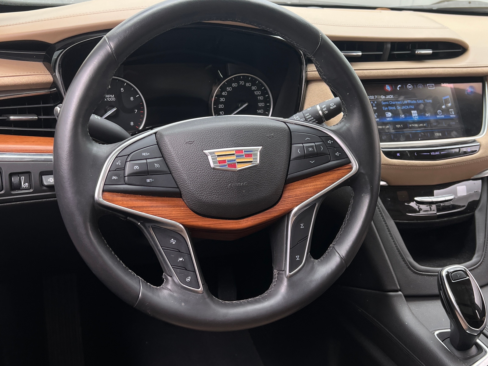 Thumbnail: 2017 Cadillac XT5 - 4