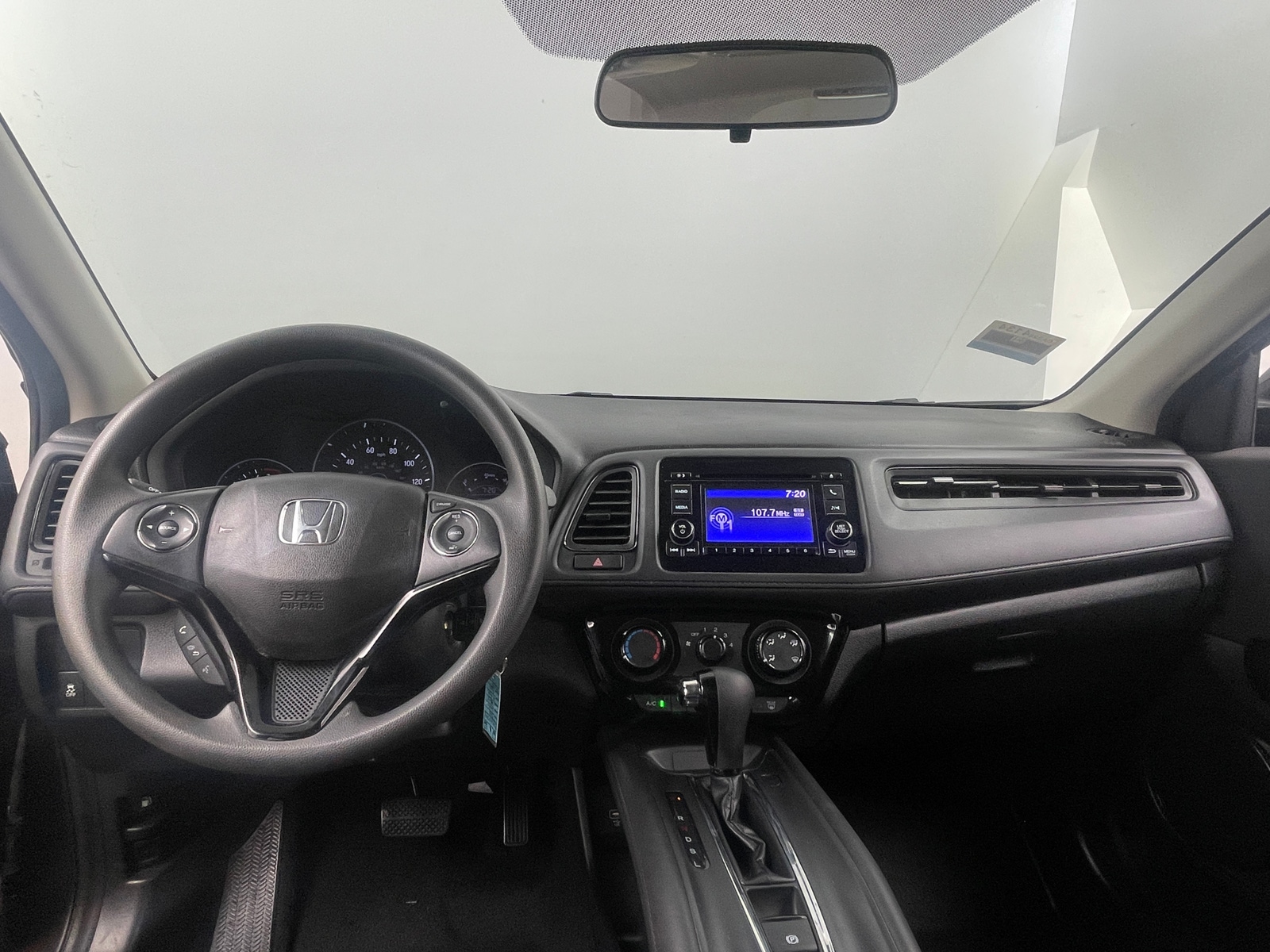 Thumbnail: 2019 Honda HR-V - 3