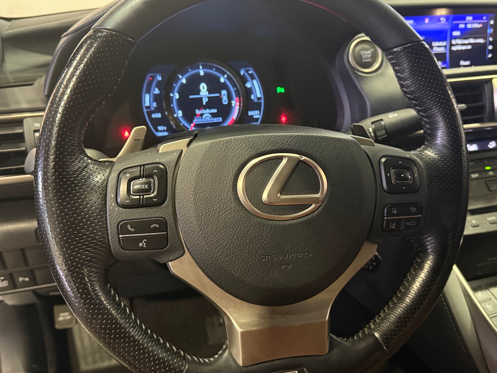 Thumbnail: 2020 Lexus IS - 4