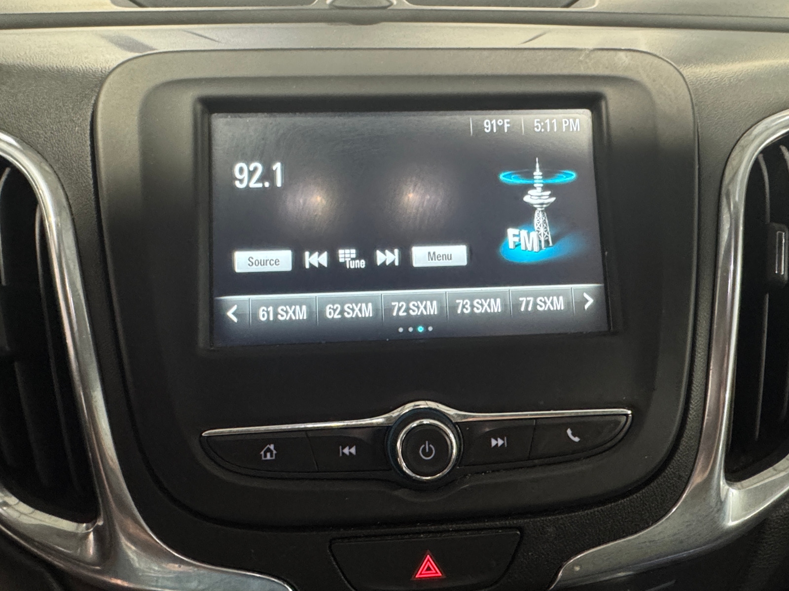 Thumbnail: 2018 Chevrolet Equinox - 3