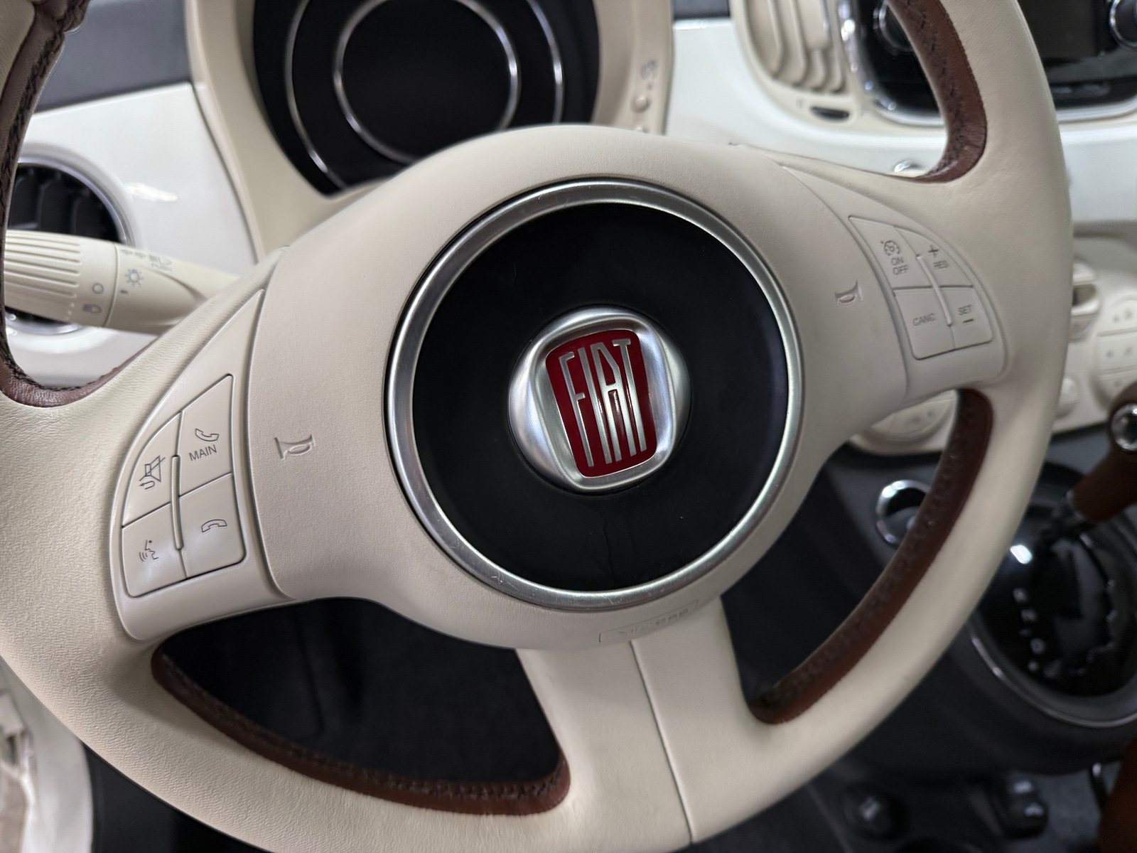 Thumbnail: 2019 Fiat 500 - 4