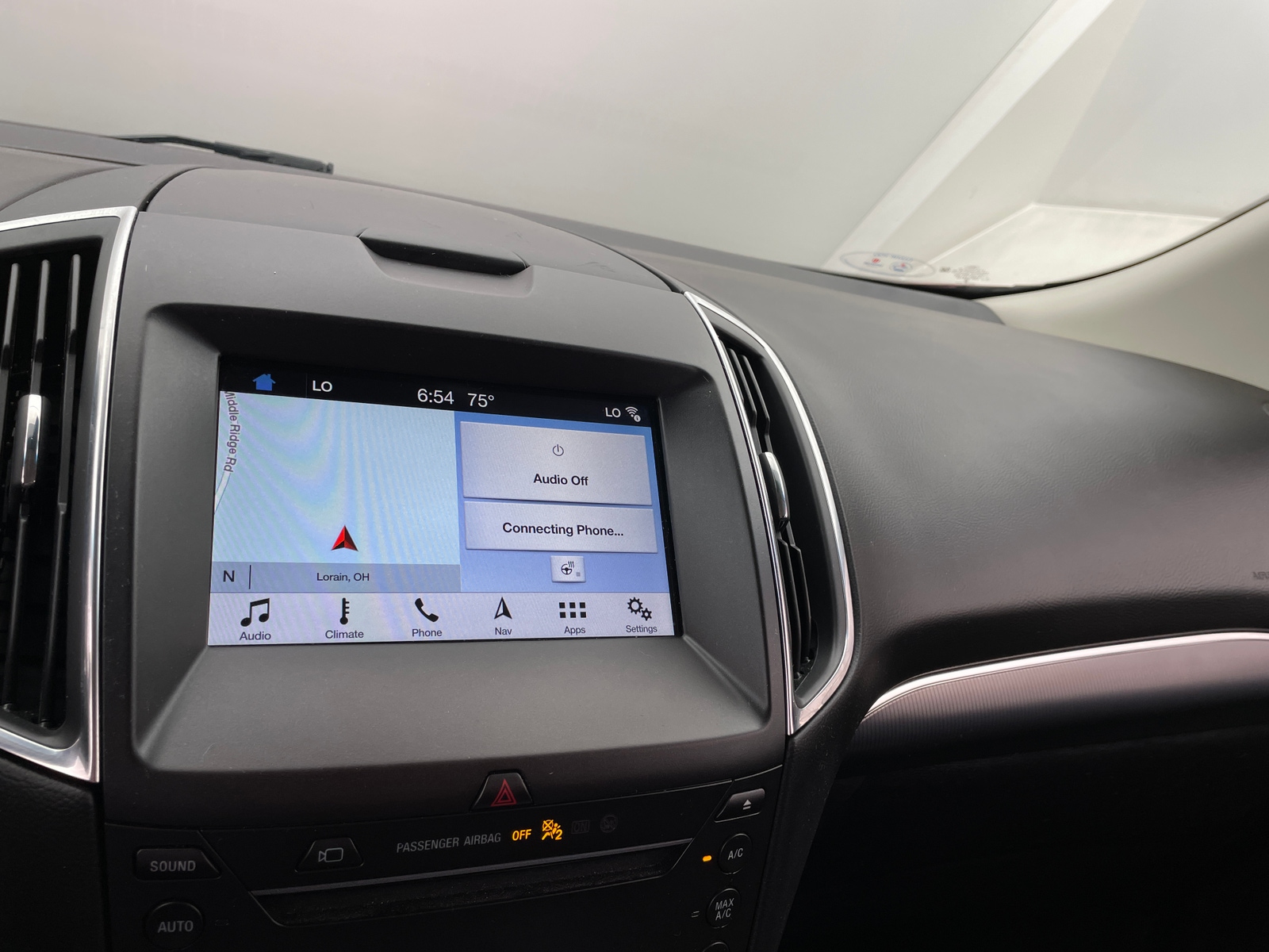 Thumbnail: 2019 Ford Edge - 3