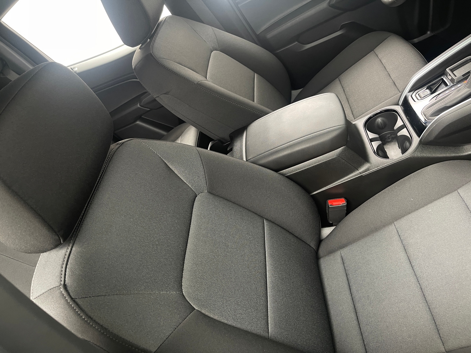 Thumbnail: 2024 Chevrolet Colorado - 2