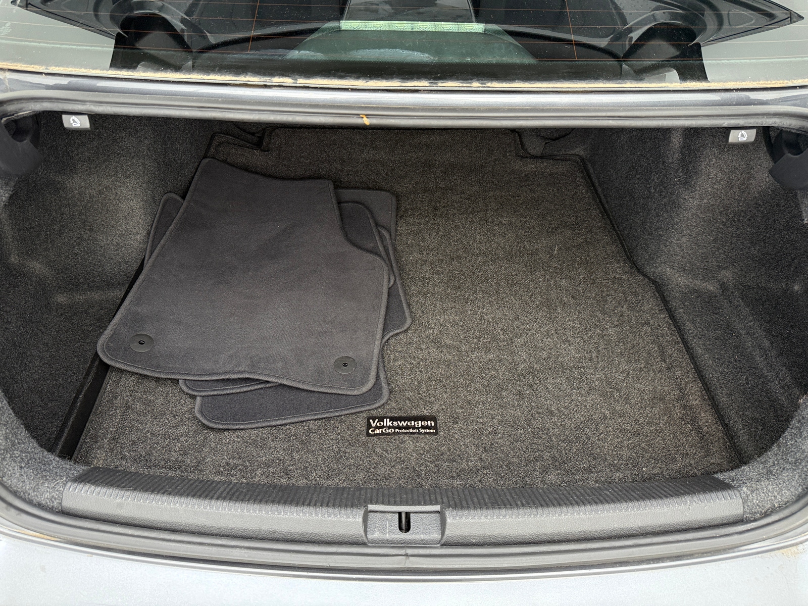 Thumbnail: 2015 Volkswagen Passat - 7