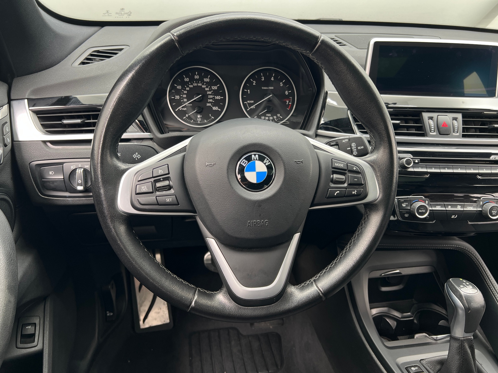 Thumbnail: 2018 BMW X1 - 4