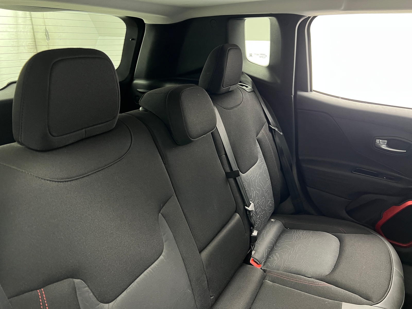 Thumbnail: 2016 Jeep Renegade - 6