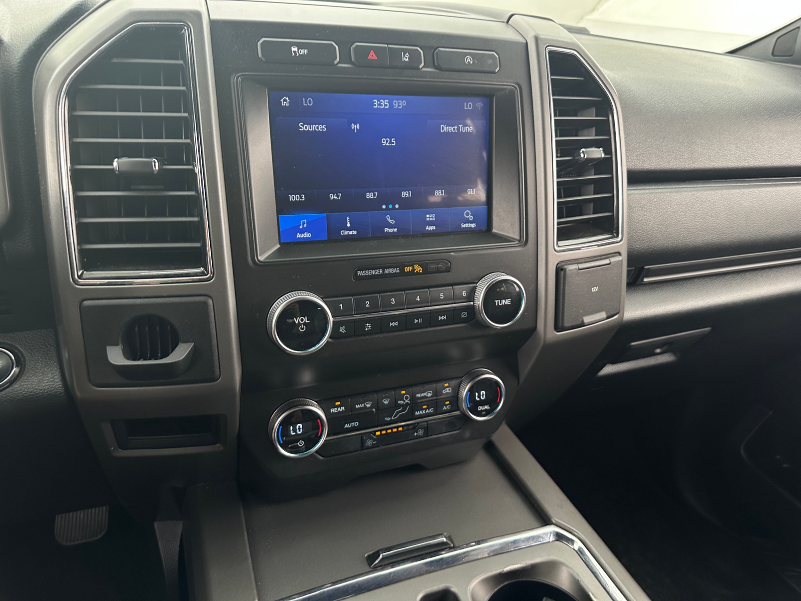 Thumbnail: 2020 Ford Expedition - 4