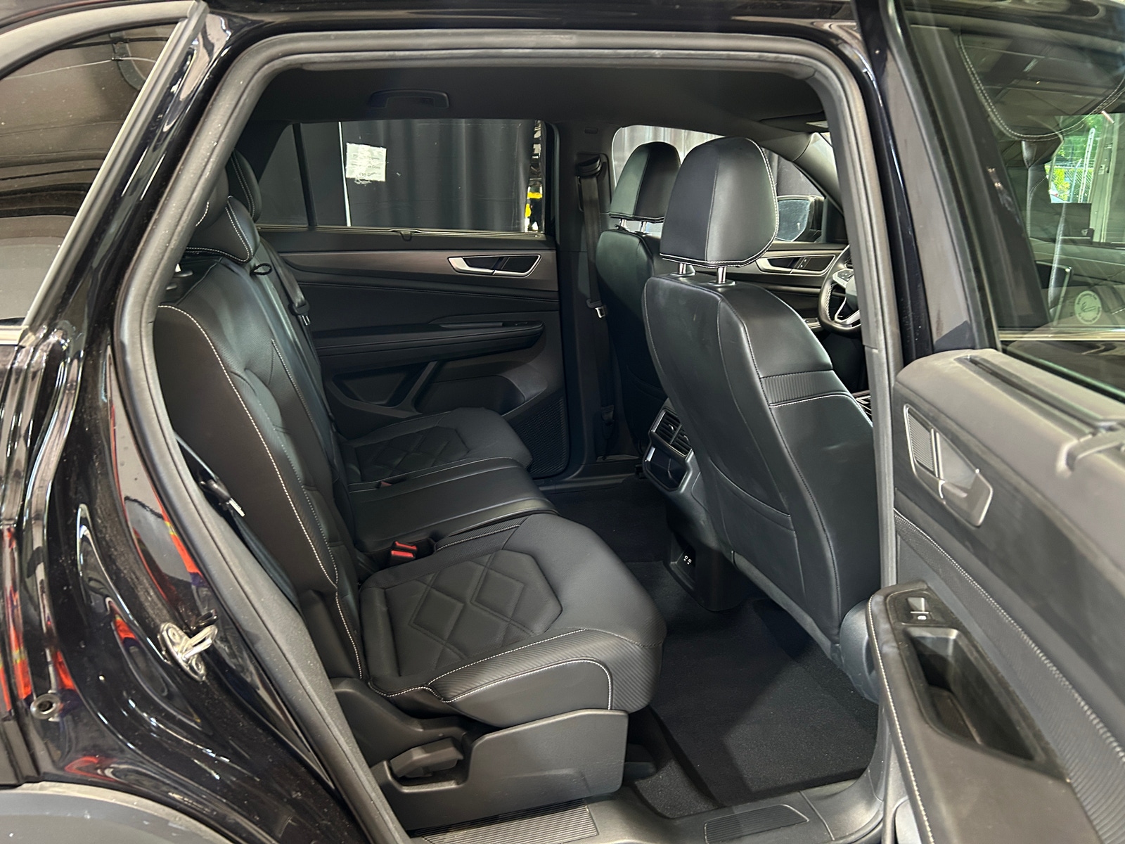 Thumbnail: 2024 Volkswagen Atlas - 5