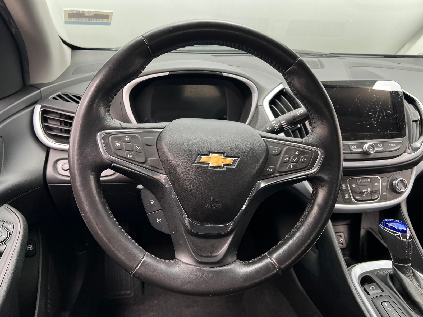 Thumbnail: 2017 Chevrolet Volt - 5