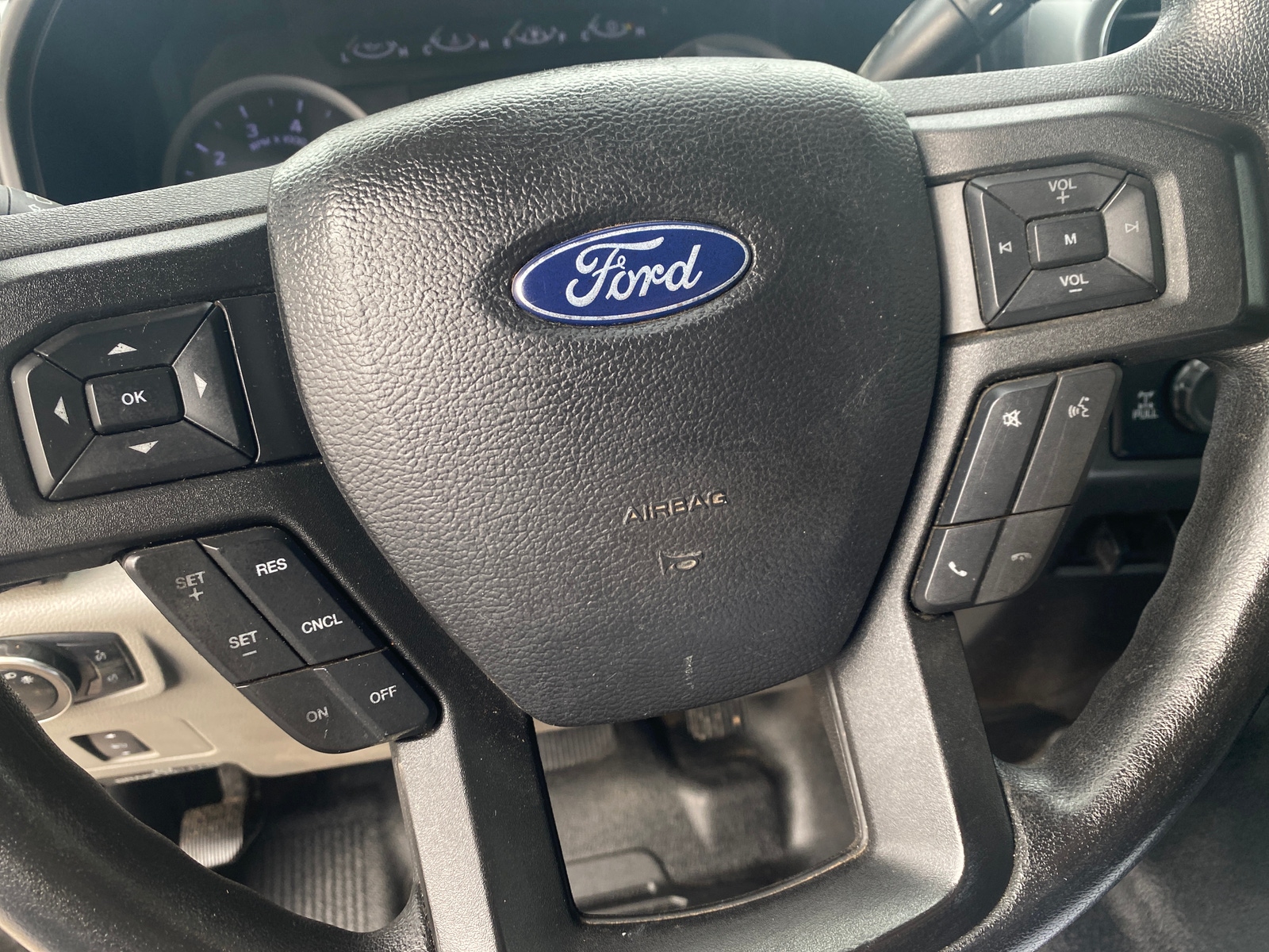 Thumbnail: 2020 Ford Econoline - 5