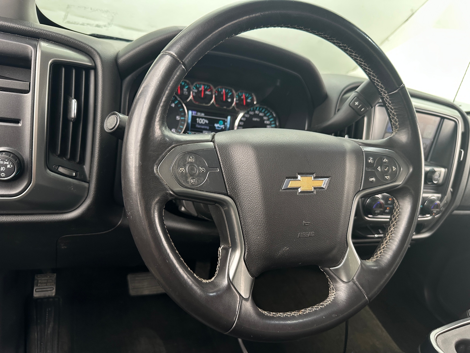 Thumbnail: 2017 Chevrolet Silverado 1500 - 5