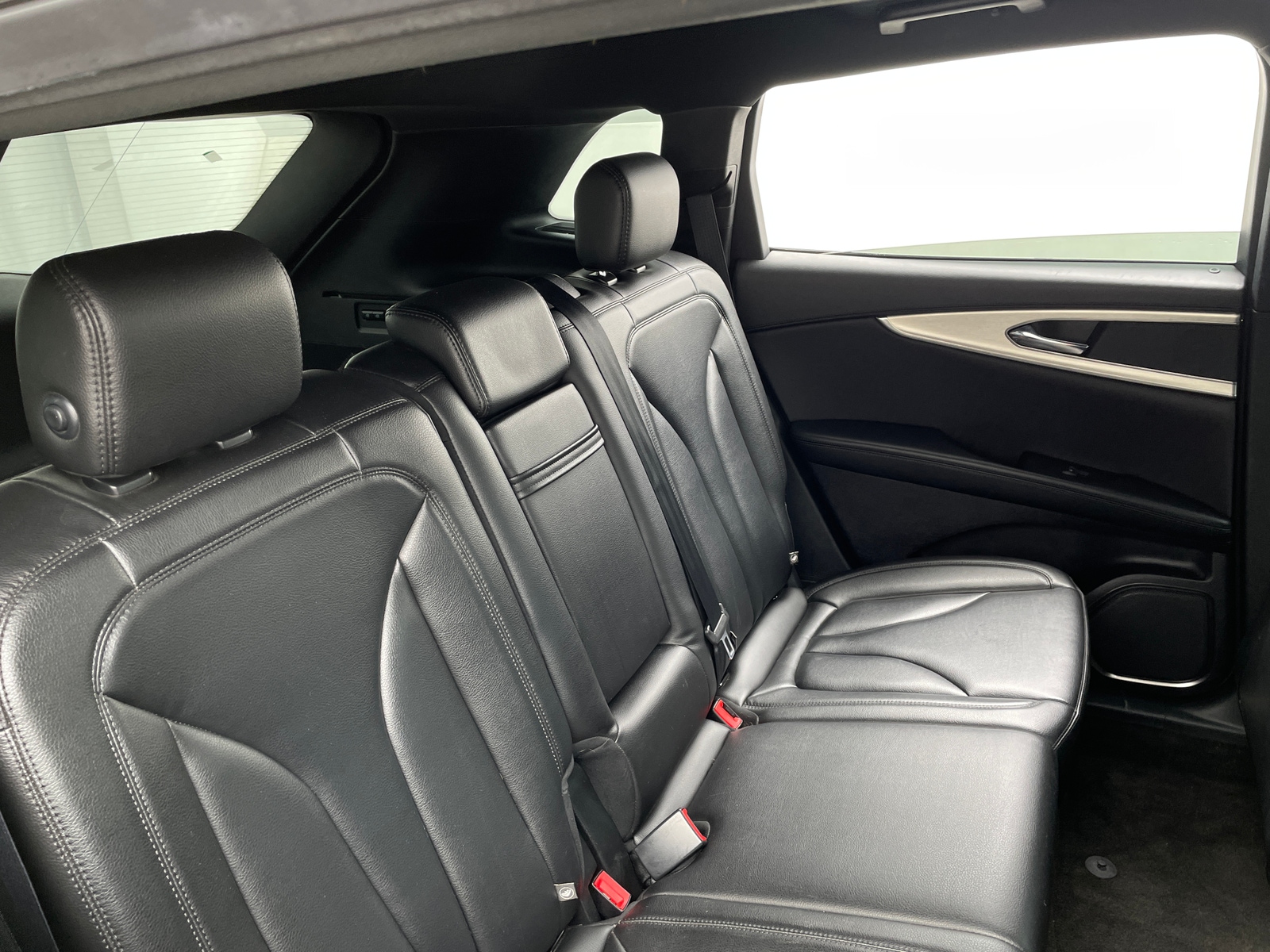 Thumbnail: 2019 Lincoln Nautilus - 5