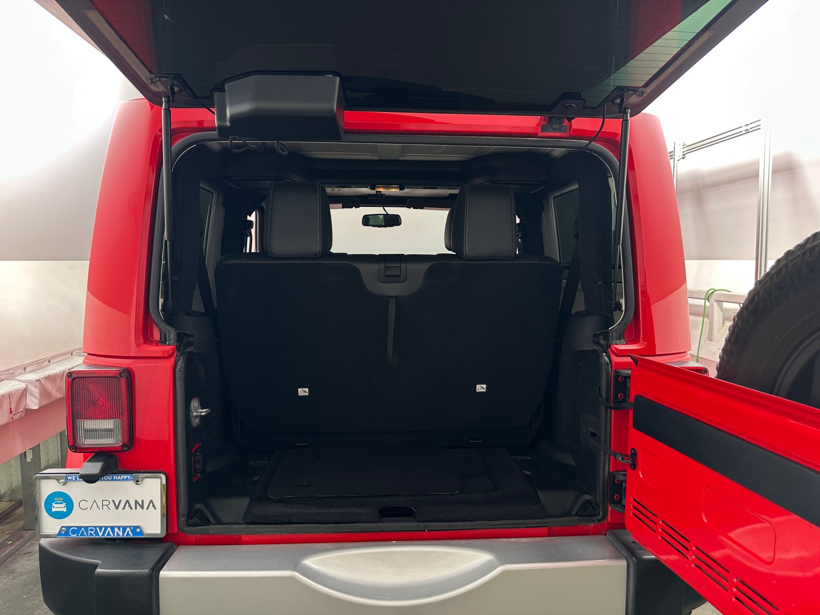 Thumbnail: 2015 Jeep Wrangler - 6