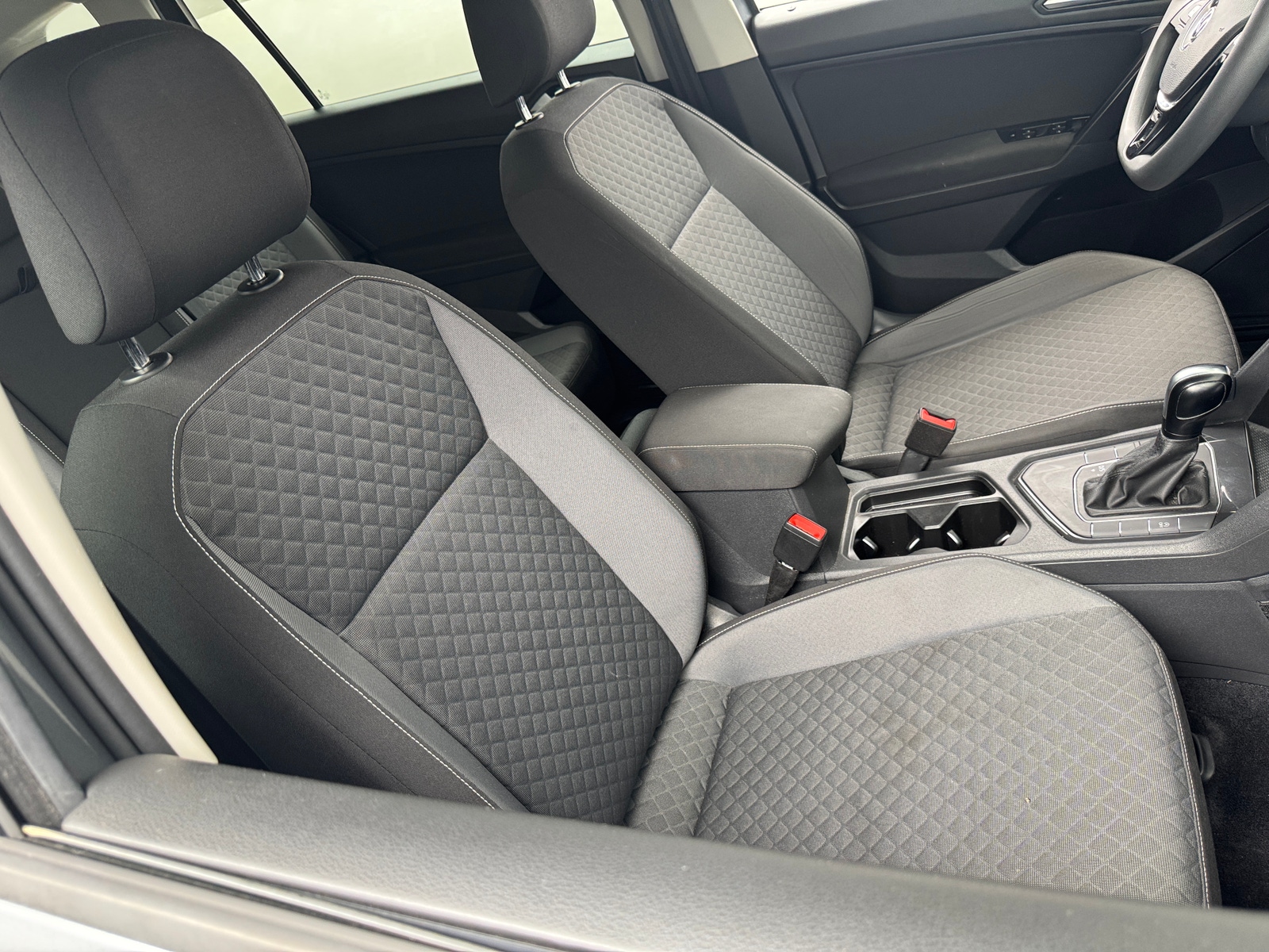 Thumbnail: 2021 Volkswagen Tiguan - 2