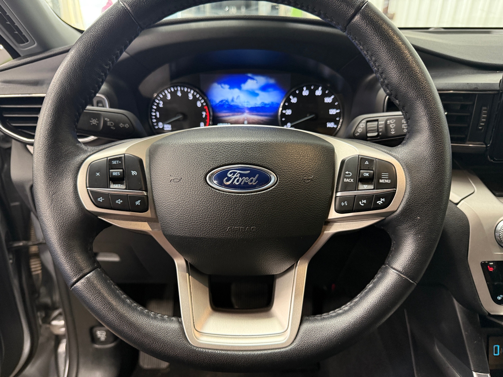 Thumbnail: 2024 Ford Explorer - 4