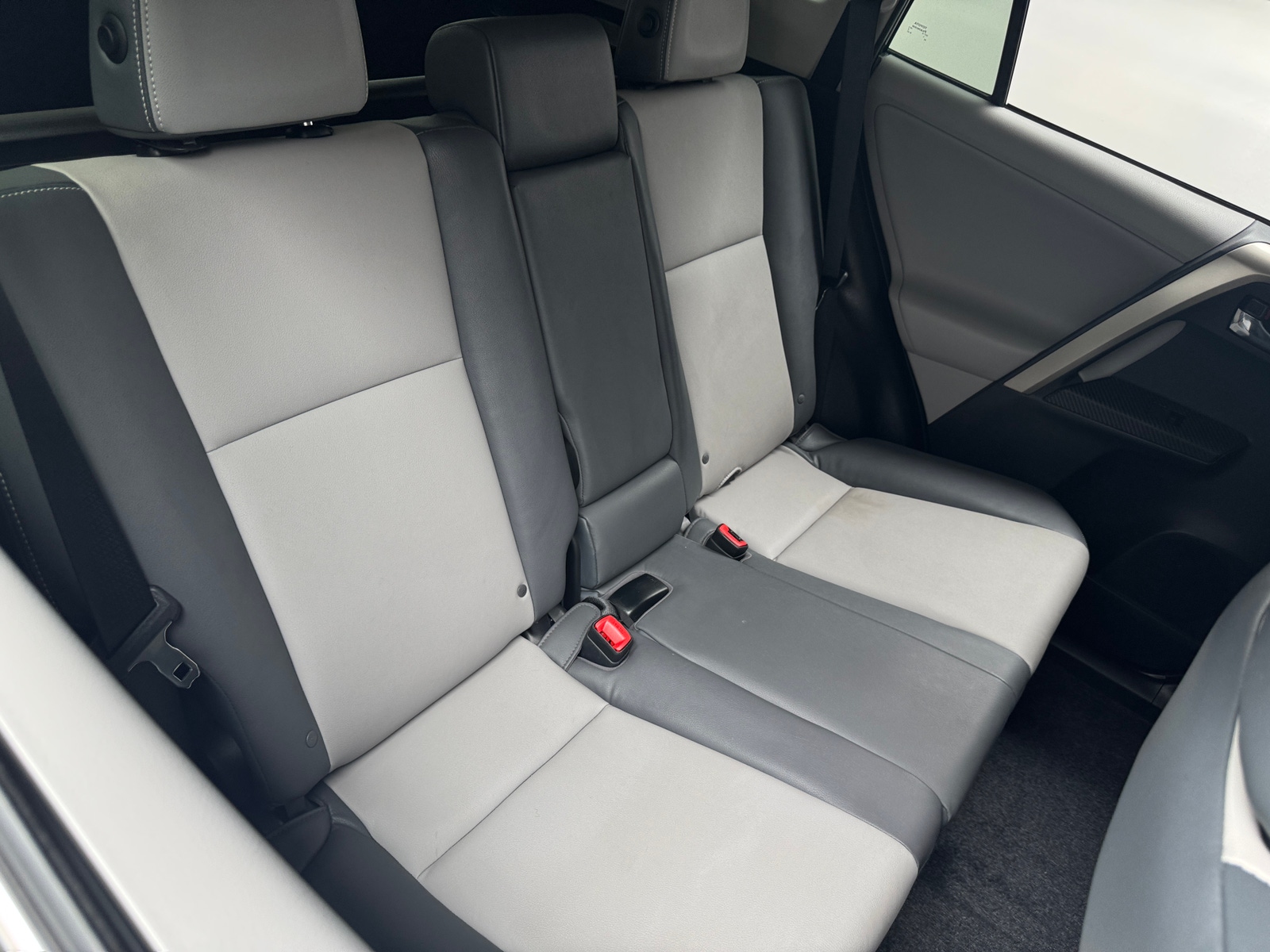 Thumbnail: 2013 Toyota RAV4 - 6