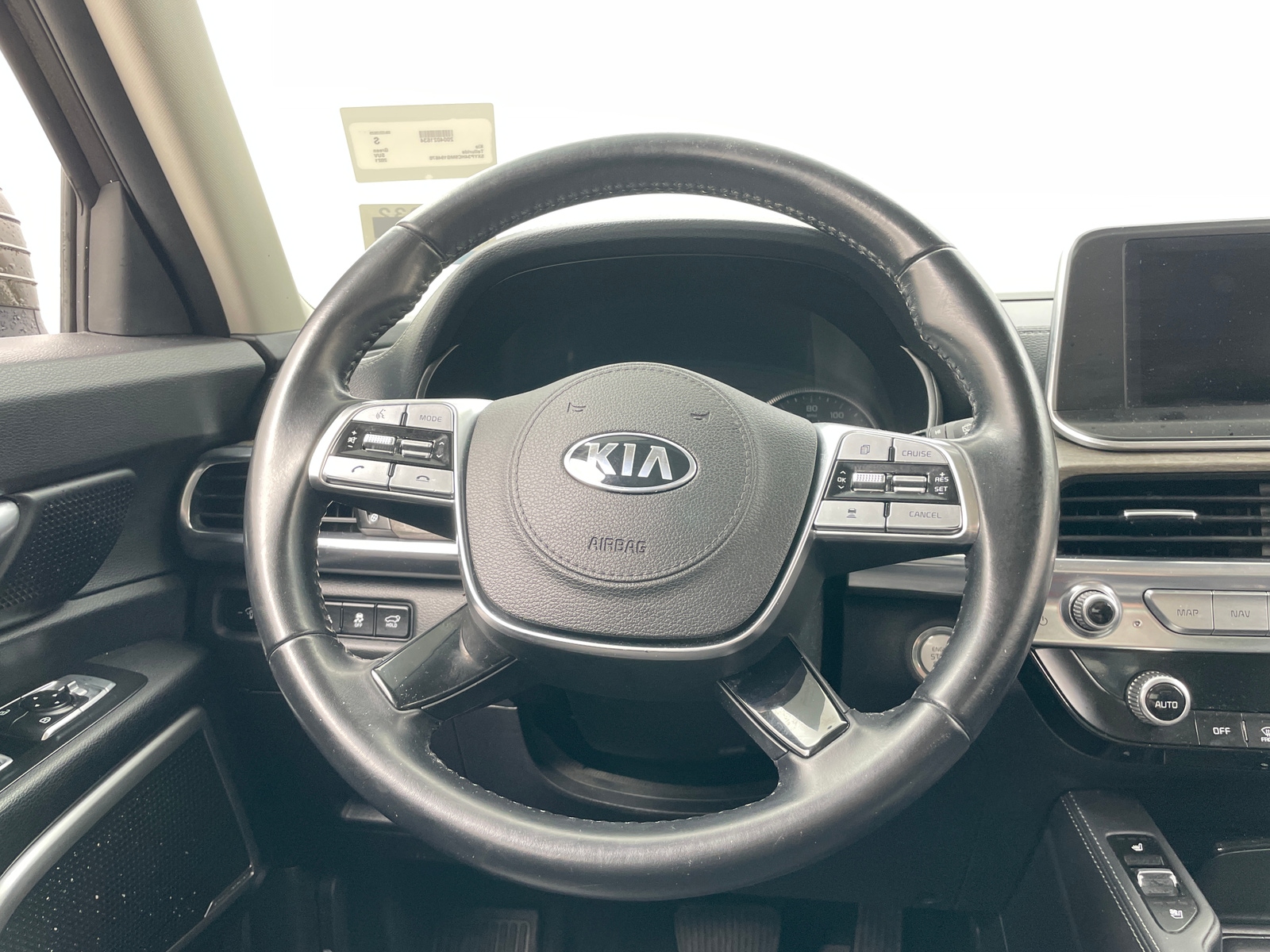 Thumbnail: 2021 Kia Telluride - 4