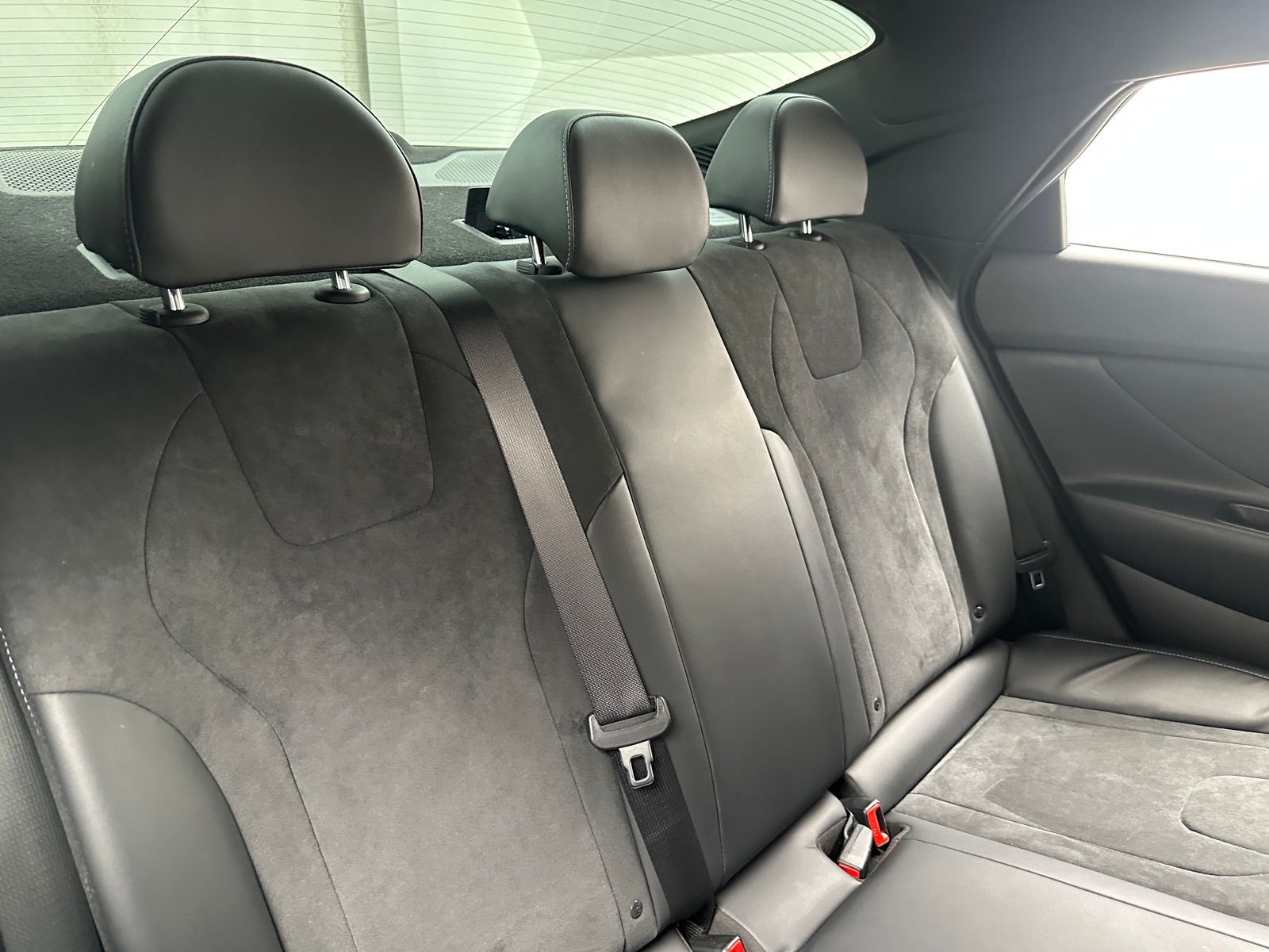 Thumbnail: 2023 Hyundai Elantra - 6