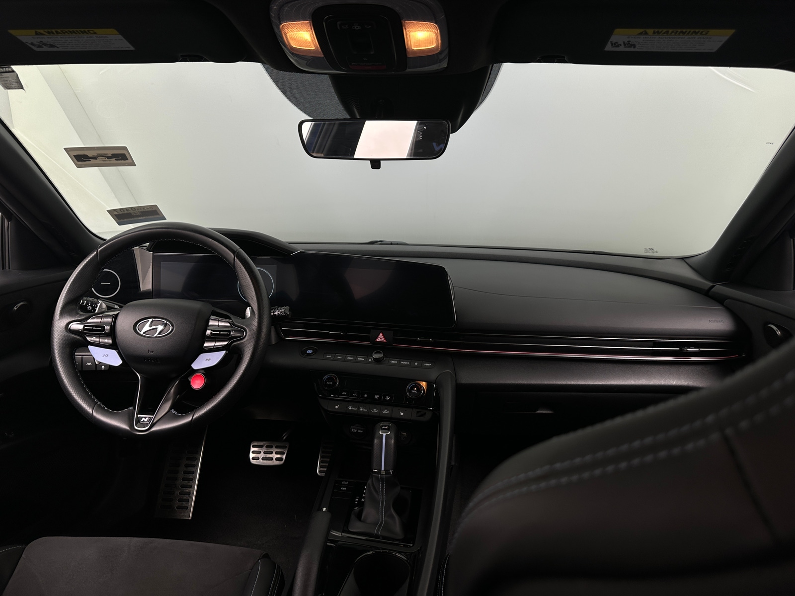 Thumbnail: 2023 Hyundai Elantra - 3