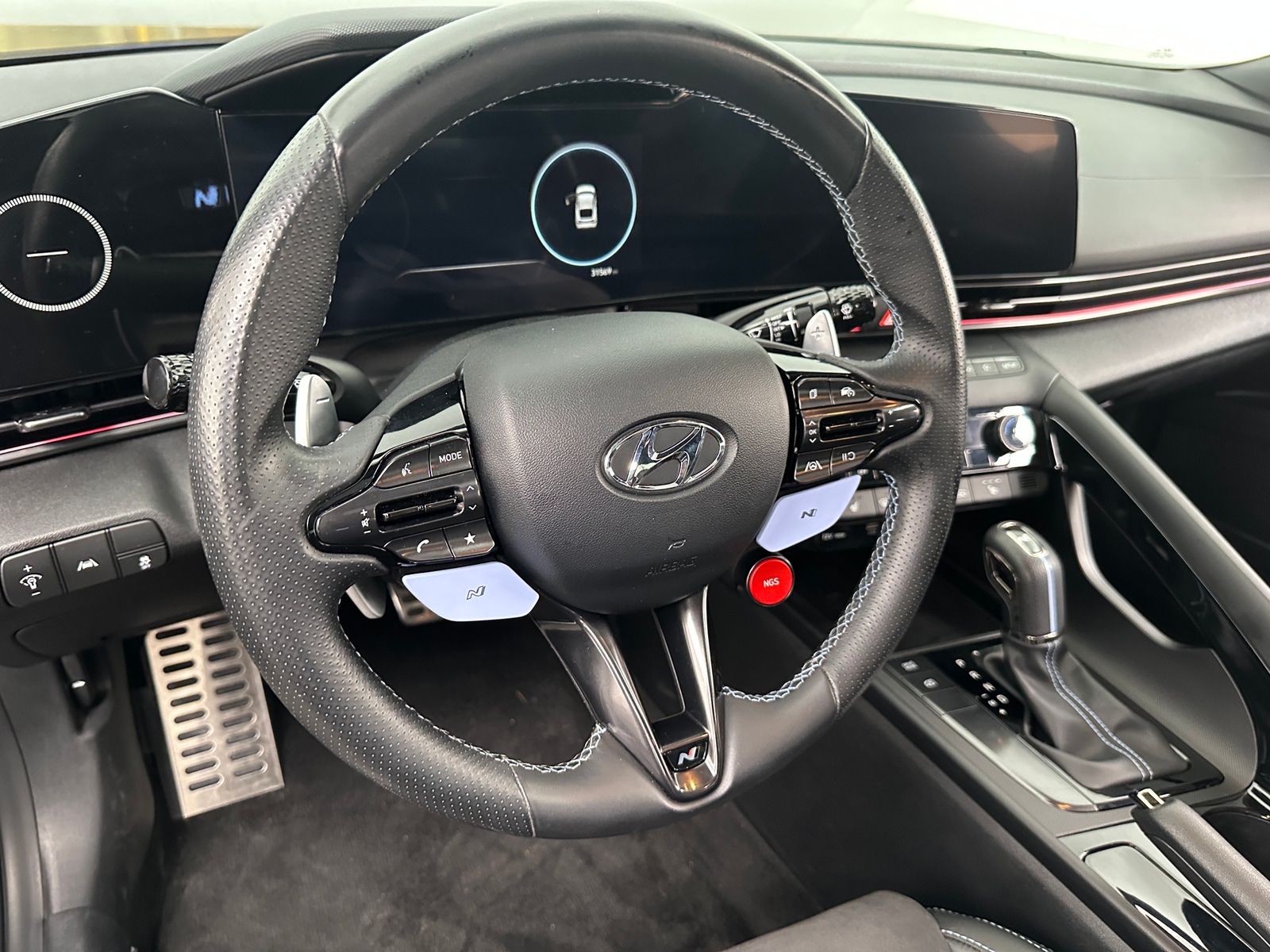Thumbnail: 2023 Hyundai Elantra - 5