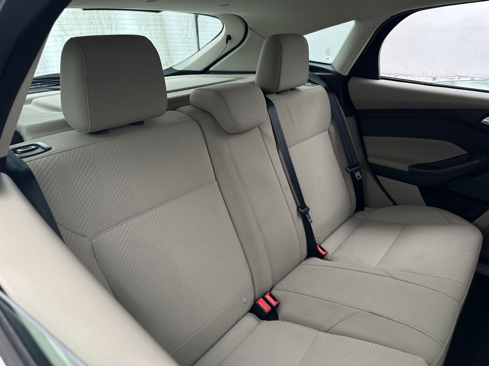 Thumbnail: 2016 Ford Focus - 6