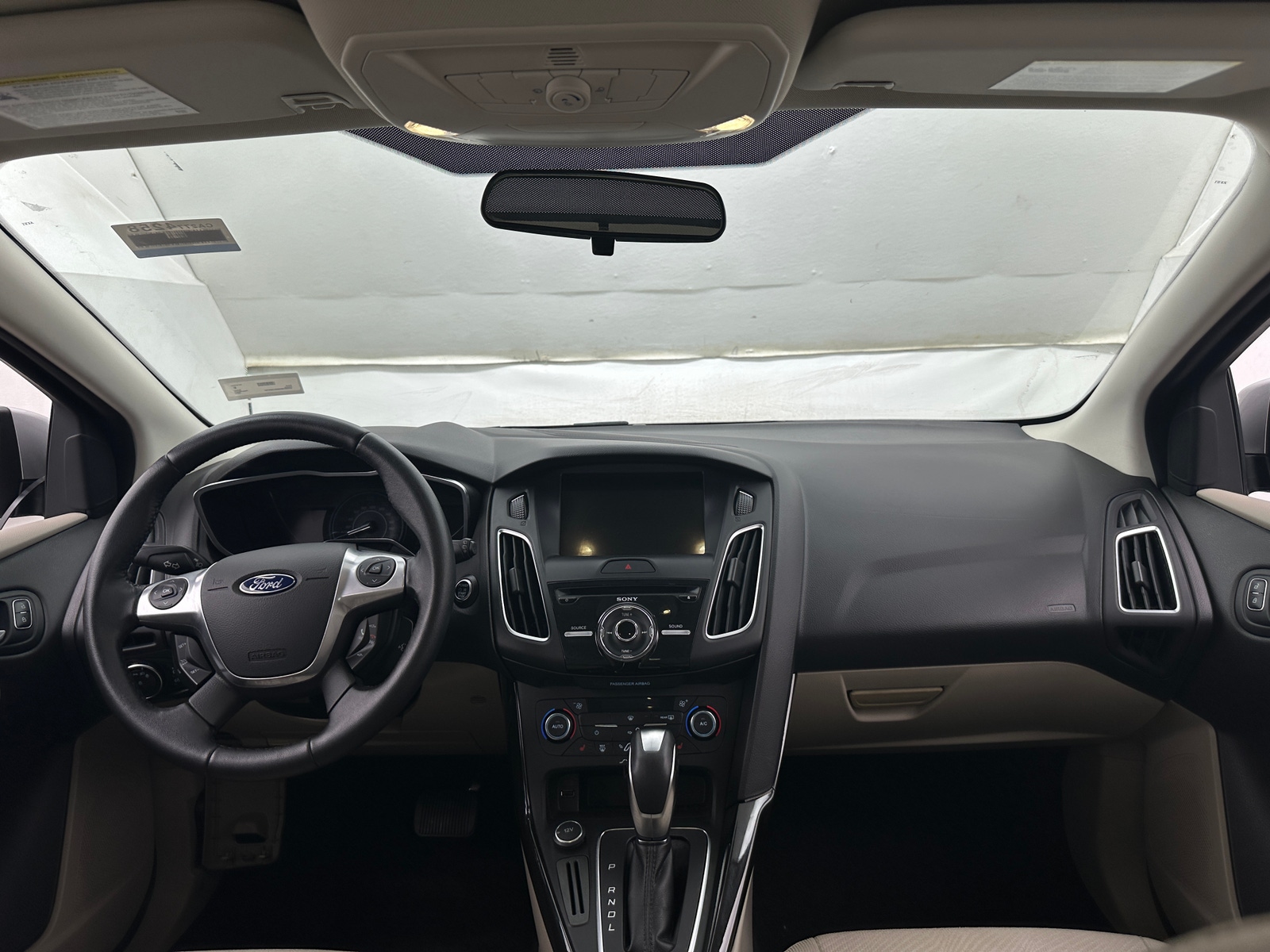 Thumbnail: 2016 Ford Focus - 3