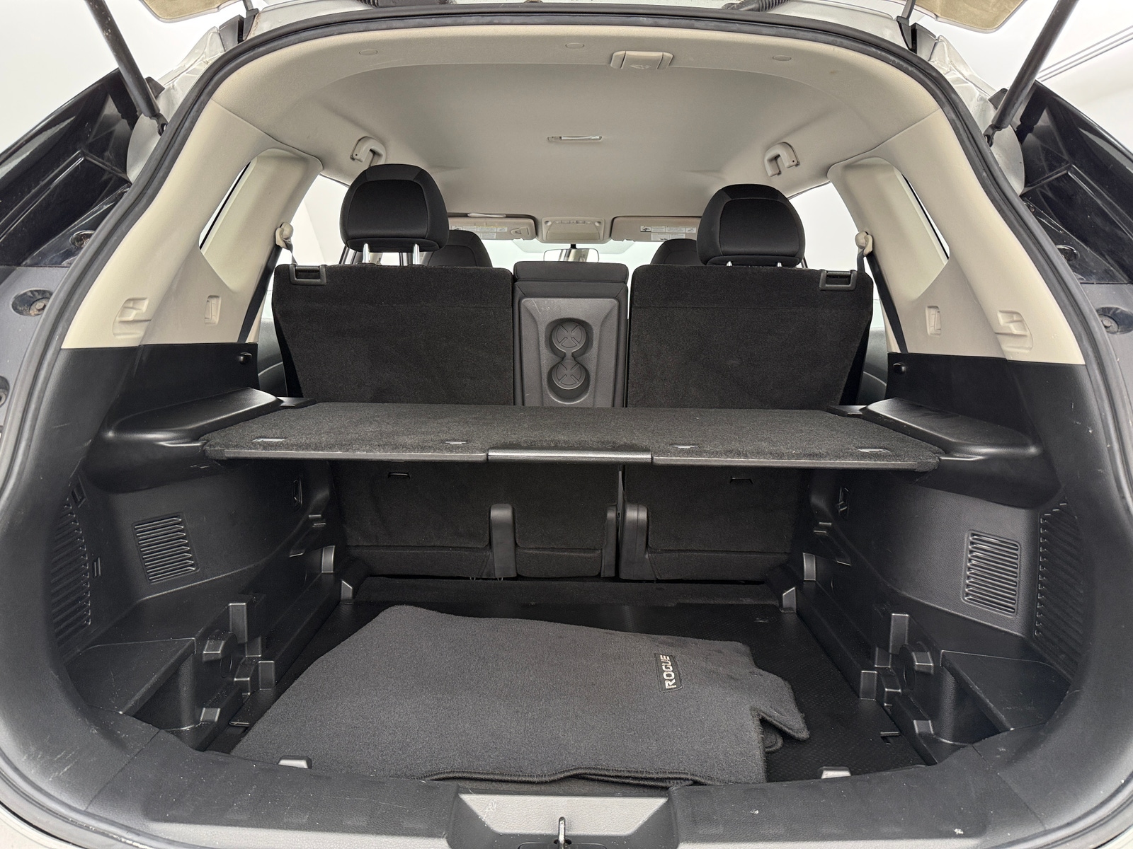 Thumbnail: 2017 Nissan Rogue - 7