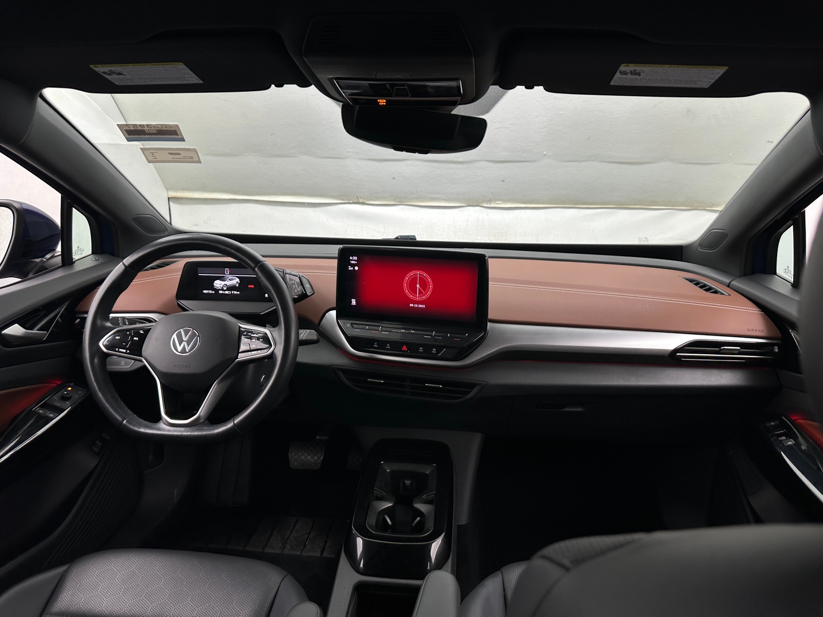 Thumbnail: 2021 Volkswagen ID.4 - 2