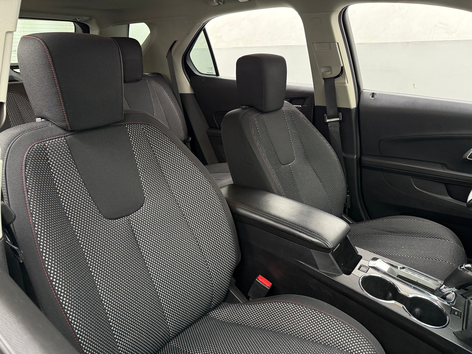 Thumbnail: 2017 Chevrolet Equinox - 2