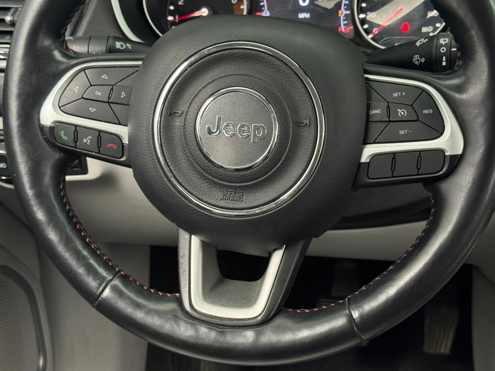 Thumbnail: 2018 Jeep Compass - 4
