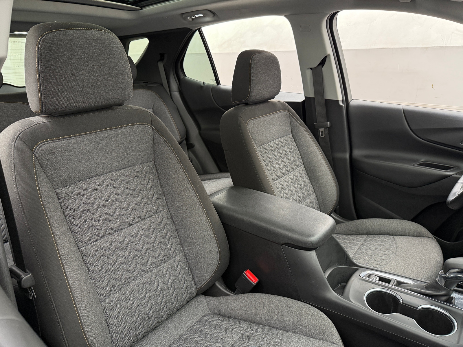 Thumbnail: 2023 Chevrolet Equinox - 2
