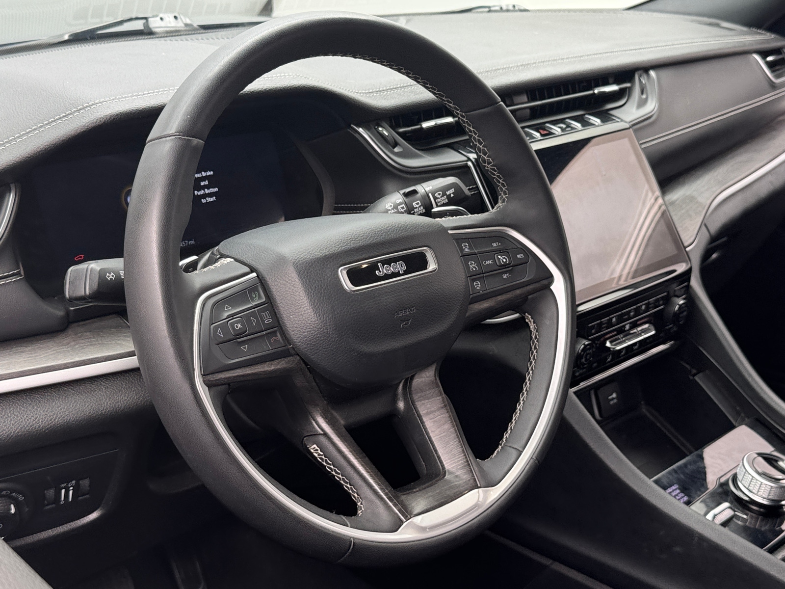Thumbnail: 2024 Jeep Grand Cherokee L - 5