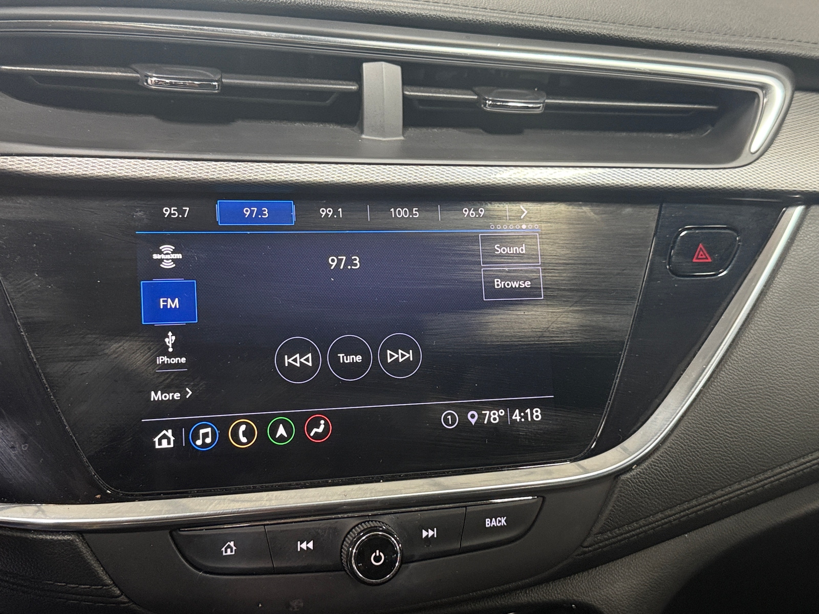 Thumbnail: 2020 Buick Encore GX - 3